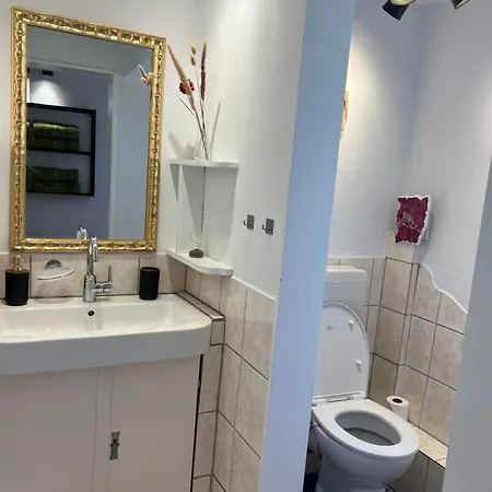 Hilde Apartments Rheinhausen Buitenkant foto